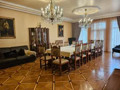 Kirayə 9 otaqlı Həyət evi / Bağ evi 700 m² Nəsimi r. – şəkil 20