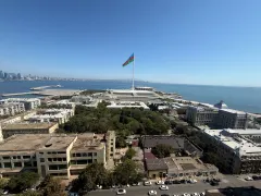 Satılır 4 otaqlı Mənzil 178.1 m² Səbail r. – şəkil 14
