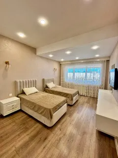 Bulvar yaxinlignda – şəkil 15