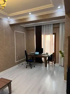 Аренда 4-комнатная Квартира 180 m² Yasamal р-н – şəkil 2