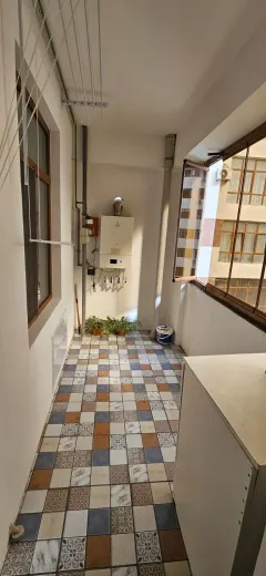 Kirayə 4 otaqlı Mənzil 180 m² Yasamal r. – şəkil 8