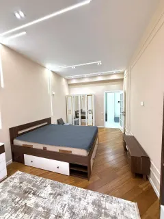 Kirayə 2 otaqlı Mənzil 70 m² Nərimanov r. – şəkil 3
