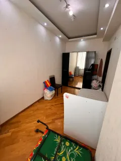 Kirayə 3 otaqlı Mənzil 120 m² Nizami r. – şəkil 2