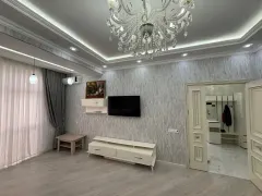 Kirayə 3 otaqlı Mənzil 120 m² Nəsimi r. – şəkil 3