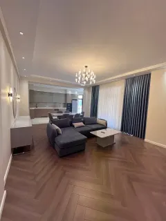 Kirayə 3 otaqlı Mənzil 170 m² Yasamal r. – şəkil 1