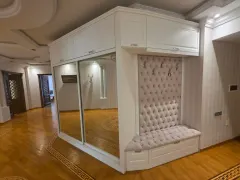 Kirayə 3 otaqlı Mənzil 288 m² Nəsimi r. – şəkil 8