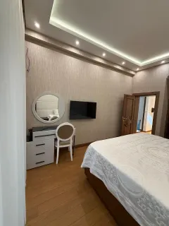 Аренда 5-комнатная Квартира 240 m² Xəzər р-н – şəkil 2