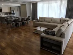 Kirayə 4 otaqlı Mənzil 380 m² Xətai r. – şəkil 2