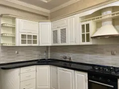 Kirayə 4 otaqlı Mənzil 175 m² Nərimanov r. – şəkil 4
