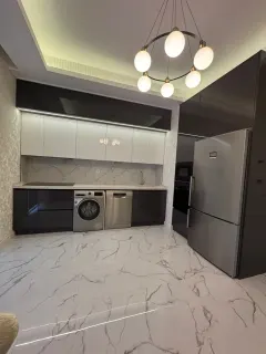 Kirayə 3 otaqlı Mənzil 158 m² Xətai r. – şəkil 6