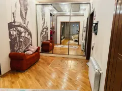 Kirayə 3 otaqlı Mənzil 140 m² Nizami r. – şəkil 4