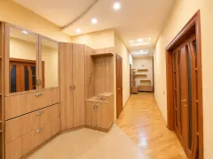 Kirayə 3 otaqlı Mənzil 135 m² Yasamal r. – şəkil 10