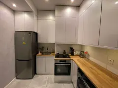 Satılır 3 otaqlı Mənzil 95 m² Yasamal r. İnşaatçılar m. – şəkil 11