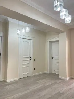 Kirayə 4 otaqlı Mənzil 155 m² Nəsimi r. – şəkil 5