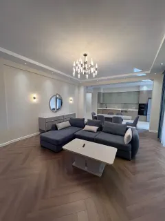 Kirayə 3 otaqlı Mənzil 170 m² Yasamal r. – şəkil 2