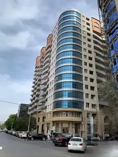Satılır 3 otaqlı Mənzil 120 m² Xətai r. – şəkil 2
