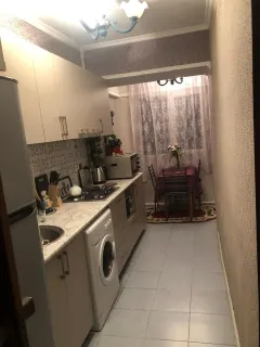 Kirayə 3 otaqlı Mənzil 50 m² Yasamal r. Elmlər Akademiyası m. – şəkil 4