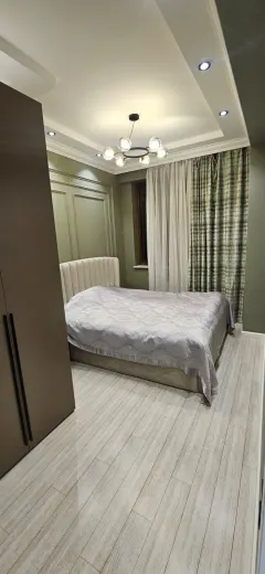 Kirayə 4 otaqlı Mənzil 180 m² Yasamal r. – şəkil 4