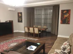 For rent 3-room Apartment 165 m² Səbail dist. – şəkil 1