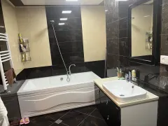 Продаётся 4-комнатная Квартира 220 m² Nərimanov р-н – şəkil 13