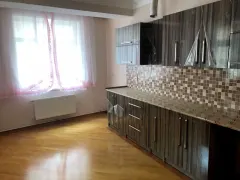 Kirayə 3 otaqlı Mənzil 150 m² Yasamal r. – şəkil 5