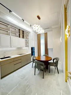 Kirayə 3 otaqlı Mənzil 130 m² Xətai r. – şəkil 6