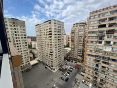 Kirayə 3 otaqlı Mənzil 137 m² Xətai r. – şəkil 17
