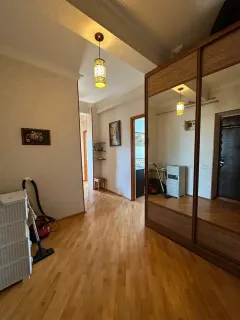 Kirayə 2 otaqlı Mənzil 57 m² Yasamal r. – şəkil 4