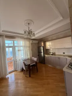 Kiralık 4 odalı Daire 155 m² Səbail ilçesi – şəkil 7