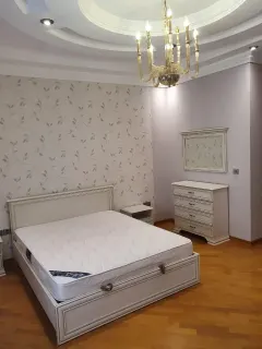 Kirayə 3 otaqlı Mənzil 288 m² Nəsimi r. – şəkil 11