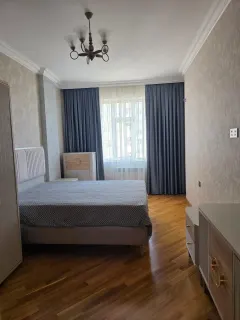 Kirayə 3 otaqlı Mənzil 115 m² Xətai r. – şəkil 3