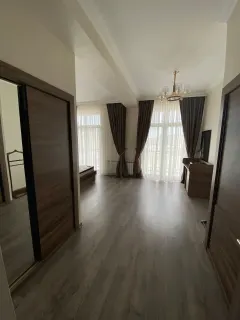 Kiralık 4 odalı Daire 184 m² Xətai ilçesi – şəkil 2