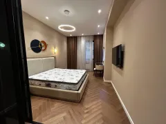 Kirayə 3 otaqlı Mənzil 180 m² Yasamal r. – şəkil 5
