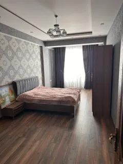 Kirayə 3 otaqlı Mənzil 120 m² Xətai r. – şəkil 2