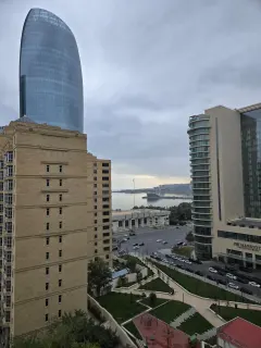 Kirayə 2 otaqlı Mənzil 75 m² Nəsimi r. – şəkil 14