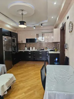 Kirayə 2 otaqlı Mənzil 100 m² Yasamal r. Elmlər Akademiyası m. – şəkil 6