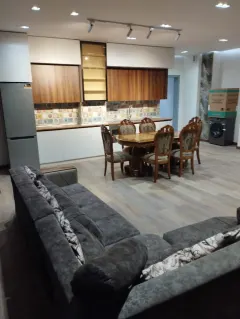Kirayə 3 otaqlı Mənzil 150 m² Yasamal r. – şəkil 12