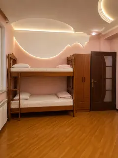 Kirayə 3 otaqlı Mənzil 142 m² Yasamal r. – şəkil 5