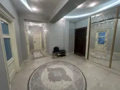 Продаётся 4-комнатная Квартира 220 m² Nərimanov р-н – şəkil 17