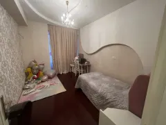 Продаётся 4-комнатная Квартира 220 m² Nərimanov р-н – şəkil 18