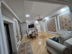 For rent 4-room Apartment 142 m² Nəsimi dist. – şəkil 2