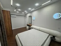 Kirayə 3 otaqlı Mənzil 140 m² Xətai r. – şəkil 13