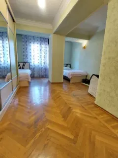 Satılır 3 otaqlı Mənzil 95 m² Yasamal r. – şəkil 3