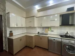 Kirayə 3 otaqlı Mənzil 114 m² Nizami r. 8-ci kilometr q. Neftçilər m. – şəkil 3
