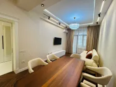 Kirayə 2 otaqlı Mənzil 70 m² Yasamal r. Elmlər Akademiyası m. – şəkil 2