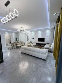 Kirayə 3 otaqlı Mənzil 147 m² Nəsimi r. – şəkil 20