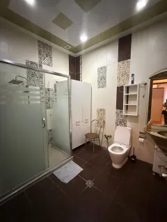 Kirayə 4 otaqlı Mənzil 220 m² Nəsimi r. 28 May m. – şəkil 7