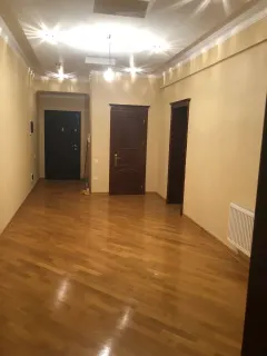 Kirayə 3 otaqlı Mənzil 150 m² Yasamal r. – şəkil 4