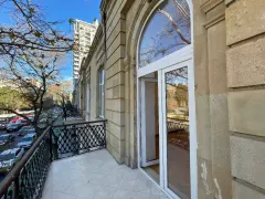 Kirayə 3 otaqlı Ofis 110 m² Nəsimi r. – şəkil 14
