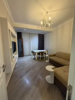 Kirayə 2 otaqlı Mənzil 45 m² Nərimanov r. – şəkil 1